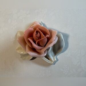 EUC Antique Pink Porcelain Rose, Karl Ens, 1919-1939
